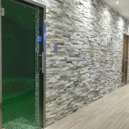 Toccacielo Village Szálloda 4*
