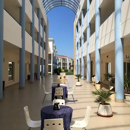 Toccacielo Village Szálloda 4*