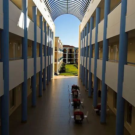 Toccacielo Village 4*