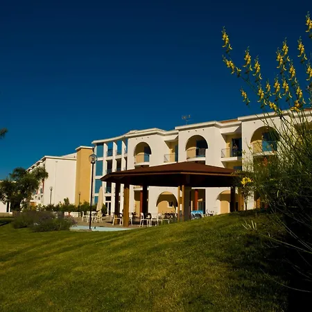 Toccacielo Village نوفا سيري مارينا