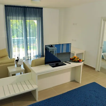 Toccacielo Village Otel