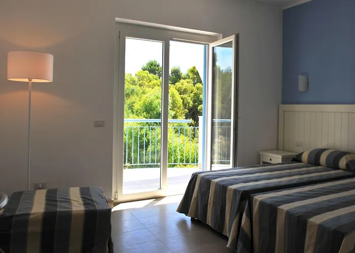 Toccacielo Village 4*