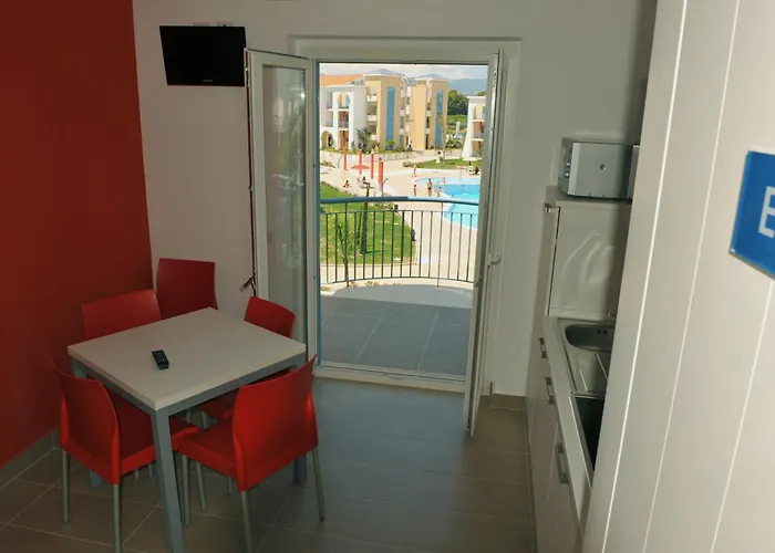 Toccacielo Village Hotel