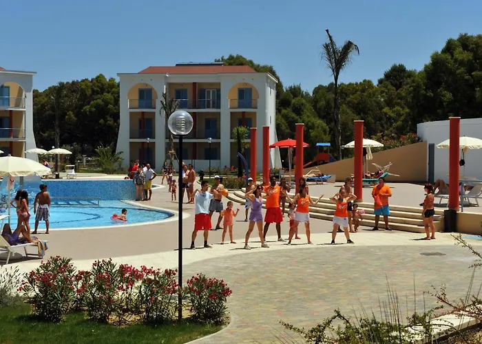 Toccacielo Village 4*