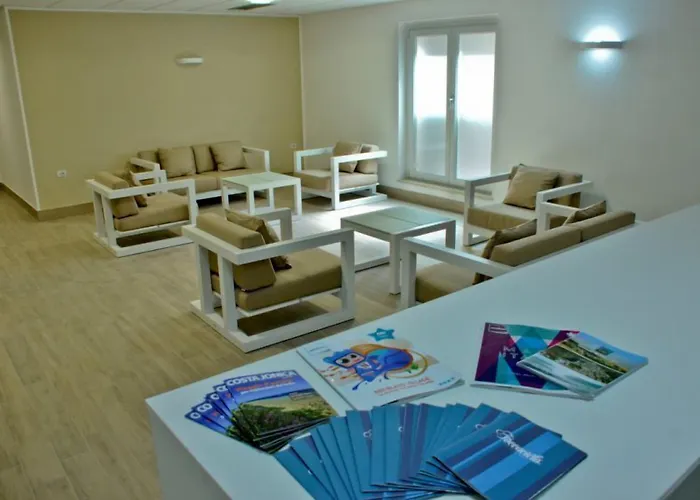 Hotel Toccacielo Village