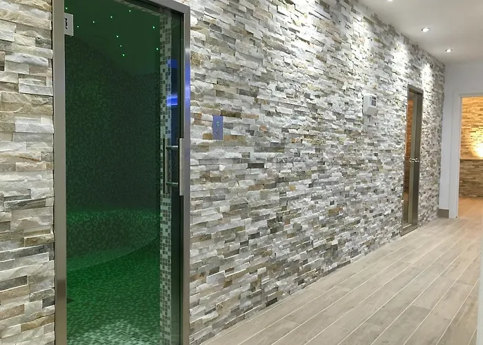 Toccacielo Village Hotel 4*