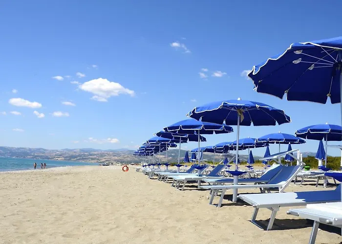 Hotel Toccacielo Village